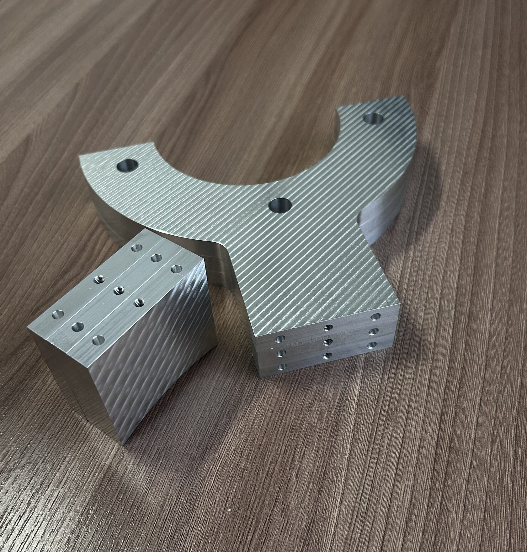 Отверстия с торцов — работа Milling Group